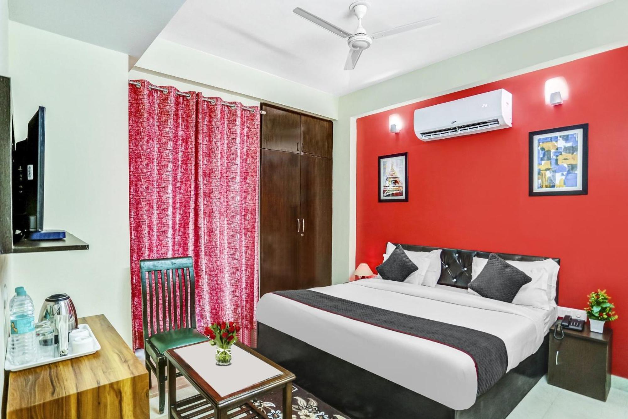 Townhouse Rumaisa Indirapuram Extérieur photo