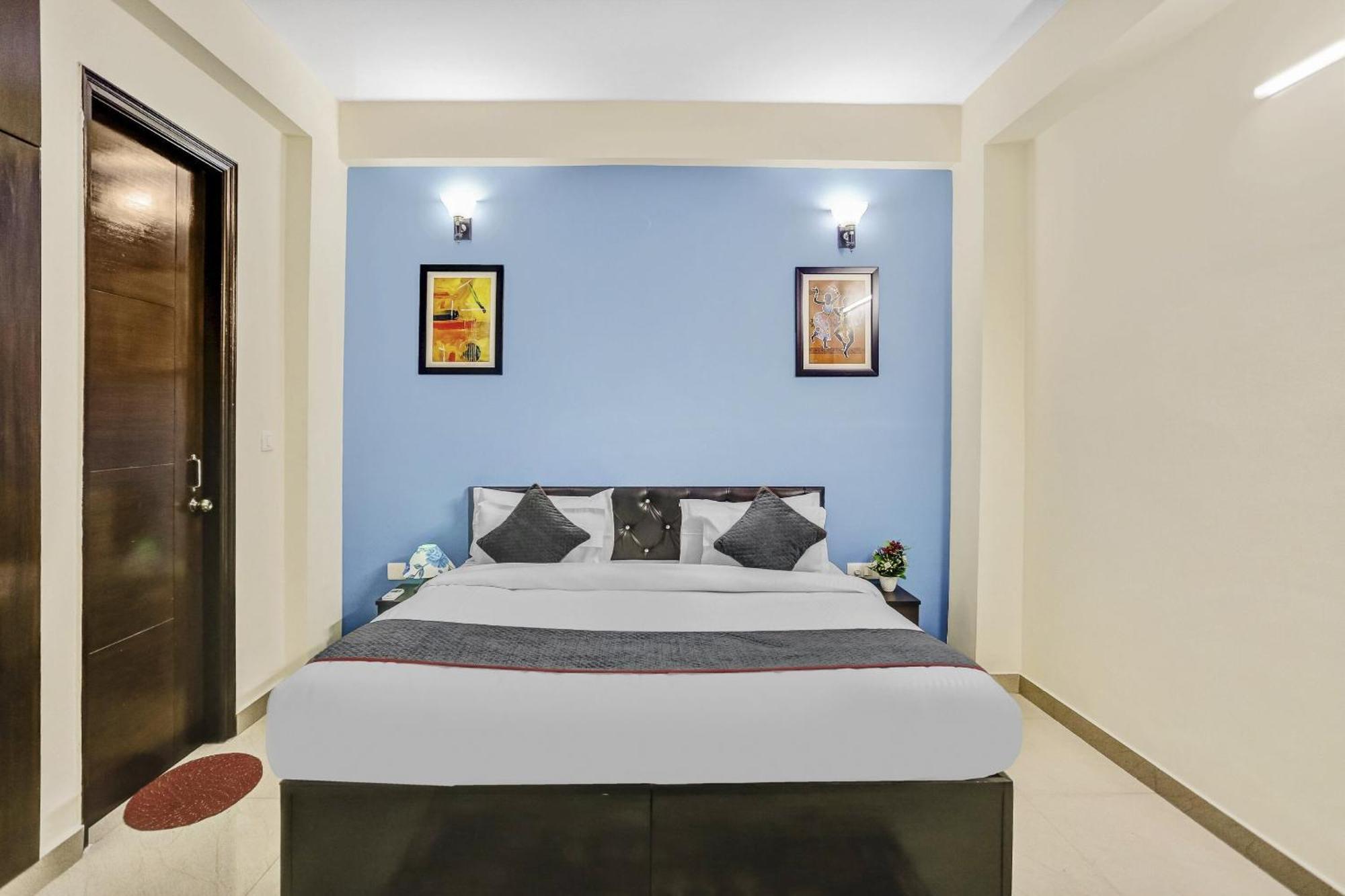Townhouse Rumaisa Indirapuram Extérieur photo